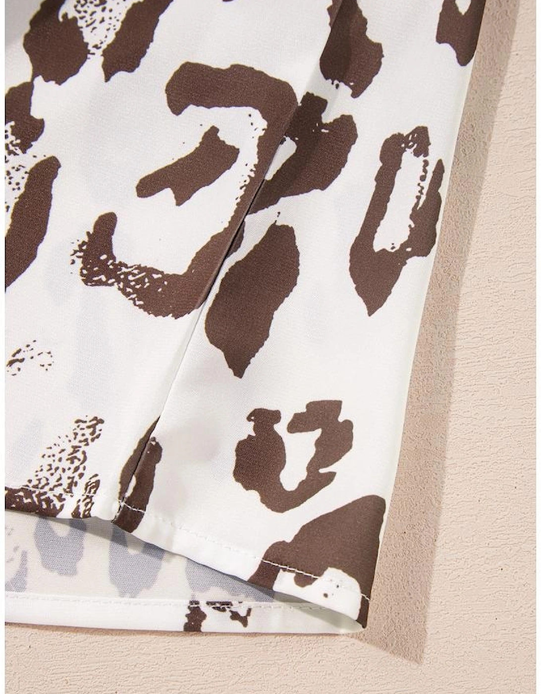 Khaki Leopard Print Split Neck Balloon Sleeve Blouse