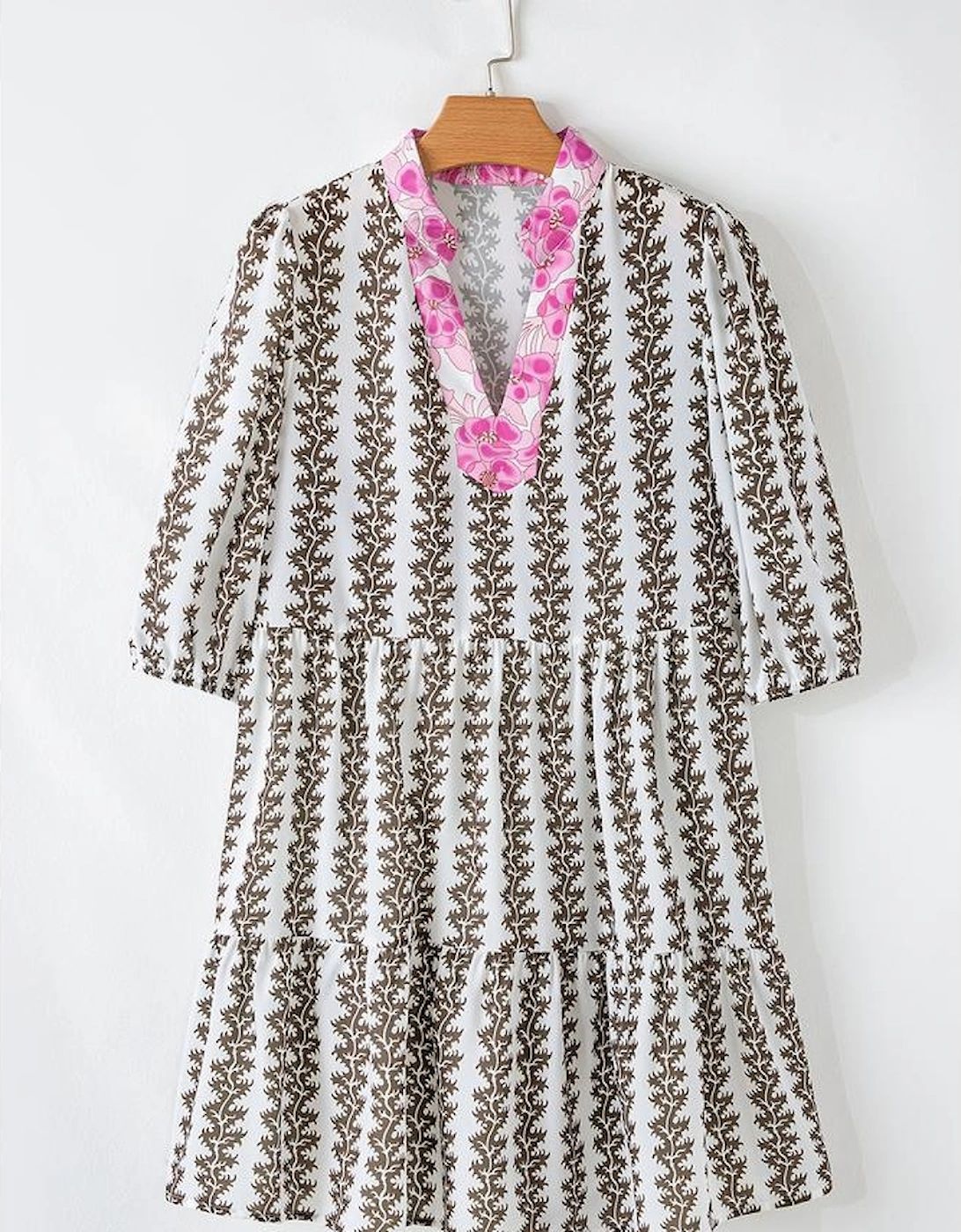 Black Contrast Floral V Neck Printed Bracelet Sleeve Dress