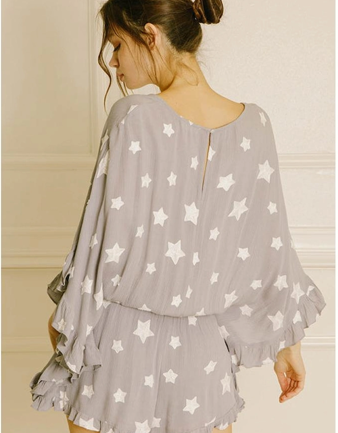 Gray Star Print Crinkle Textured Kimono Ruffle Sleeve Romper, 15 of 14