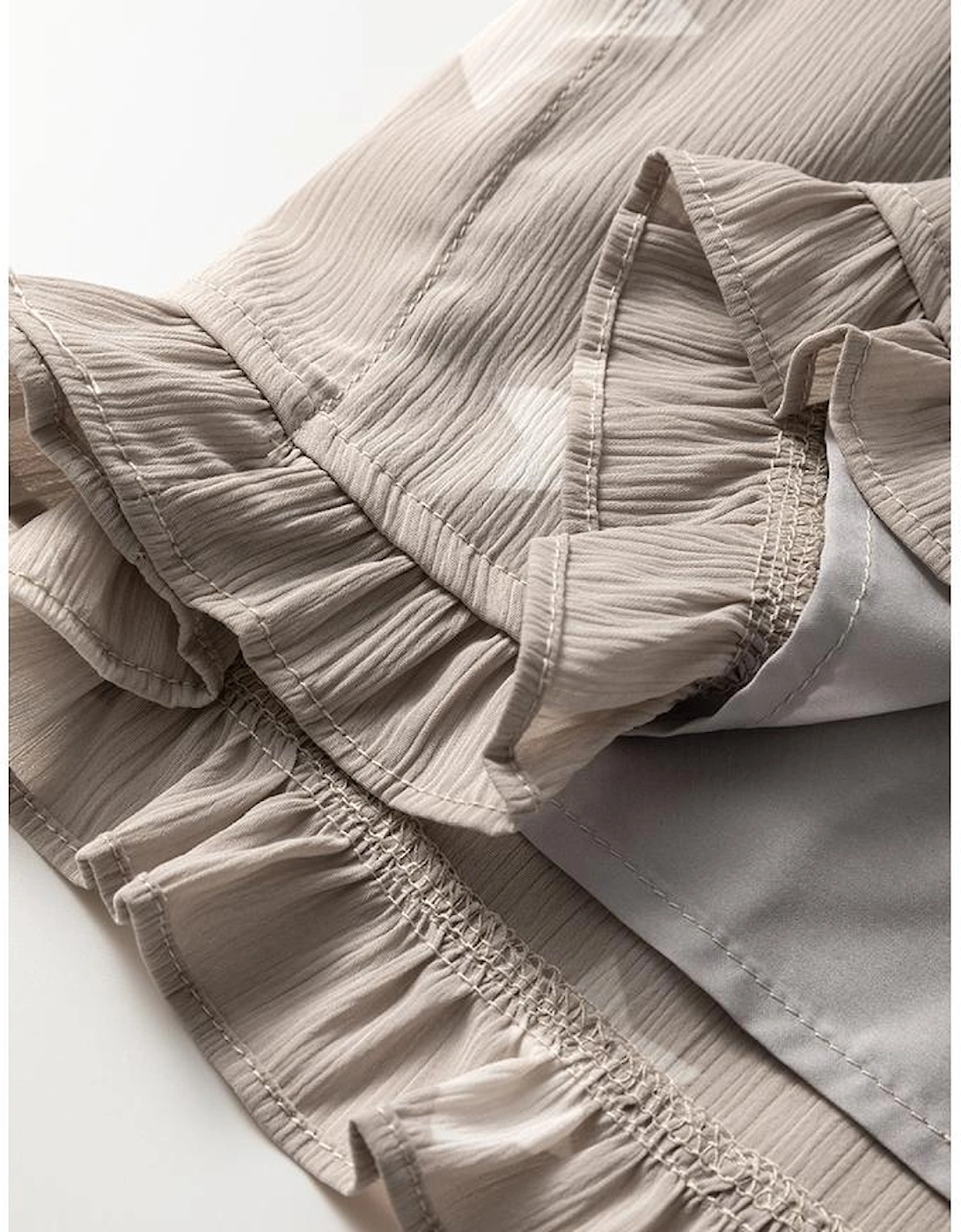 Gray Star Print Crinkle Textured Kimono Ruffle Sleeve Romper