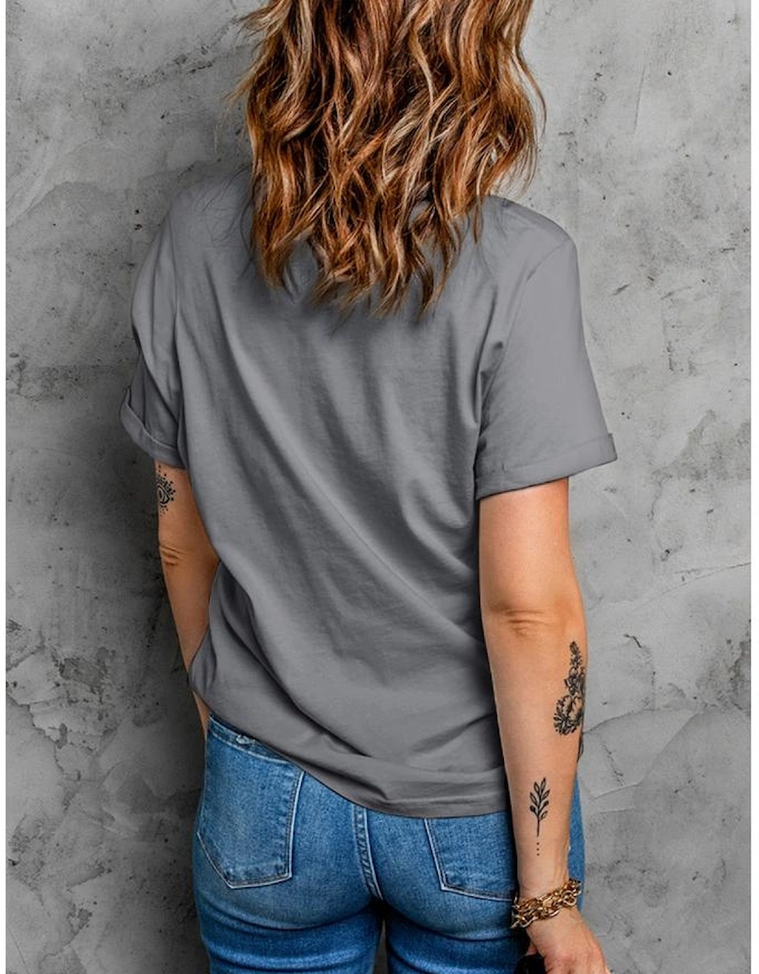 Gray Sequin Leopard Heart Graphic T-shirt