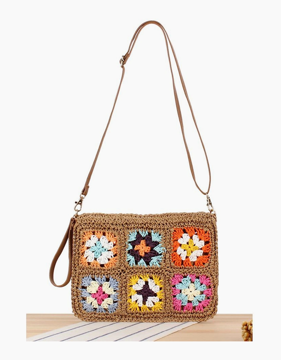 Chestnut Flower Straw Woven Single Shoulder Bag