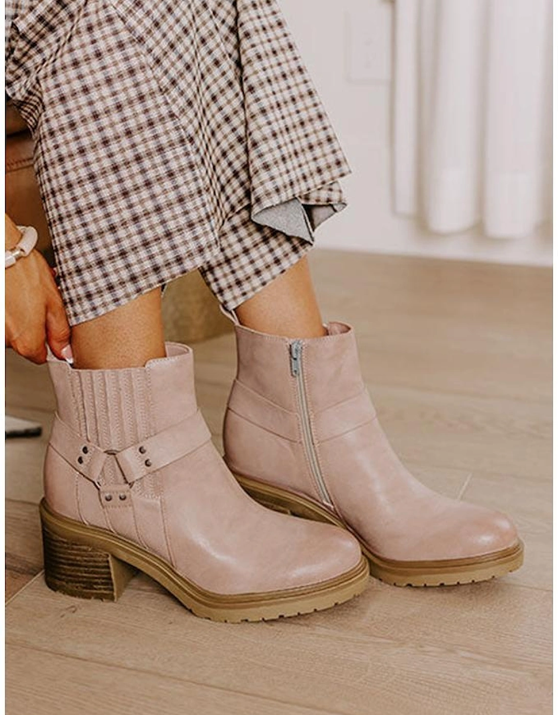 Beige Ring Linked Zipper Chunky Heel Ankle Boots