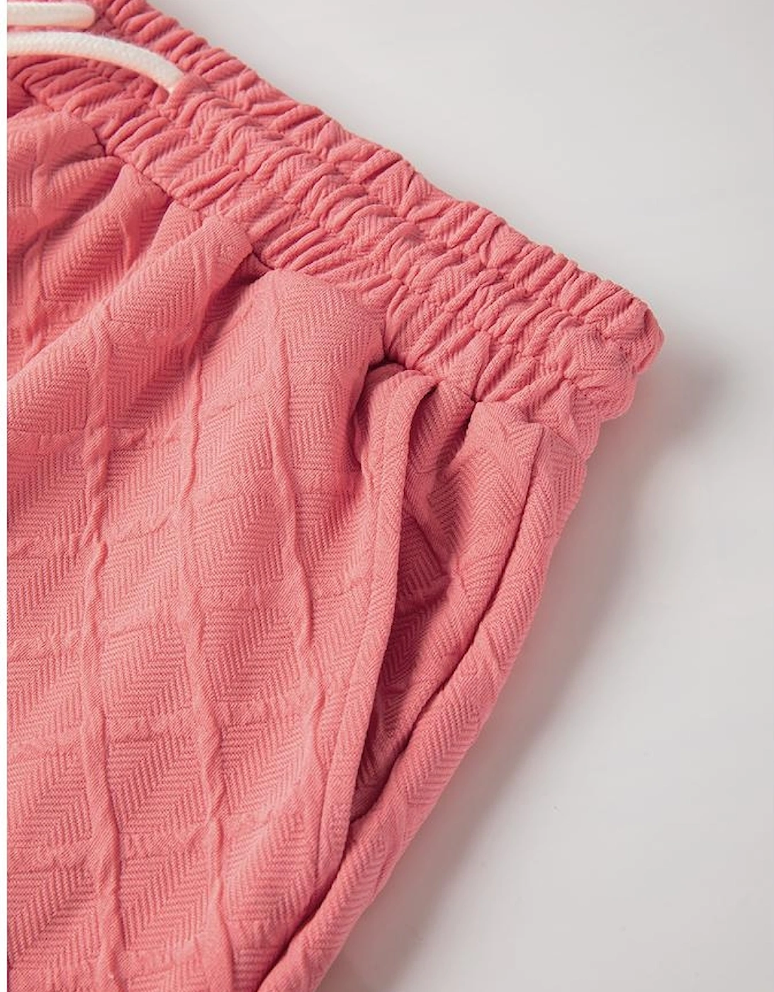 Casual Checkered Textured Tee and Drawstring Shorts