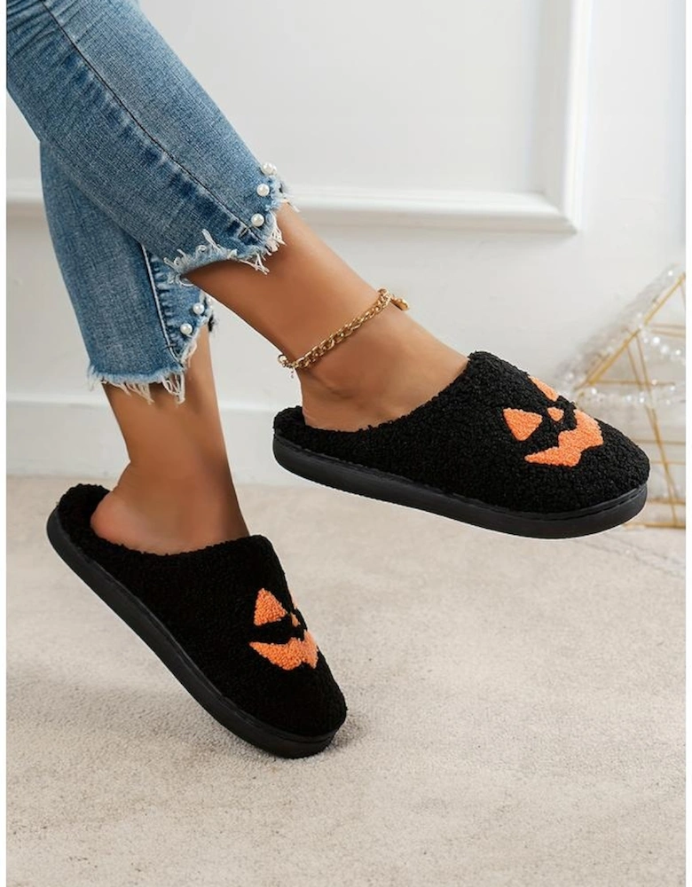 Black Halloween Pumpkin Face Graphic Plush Slippers