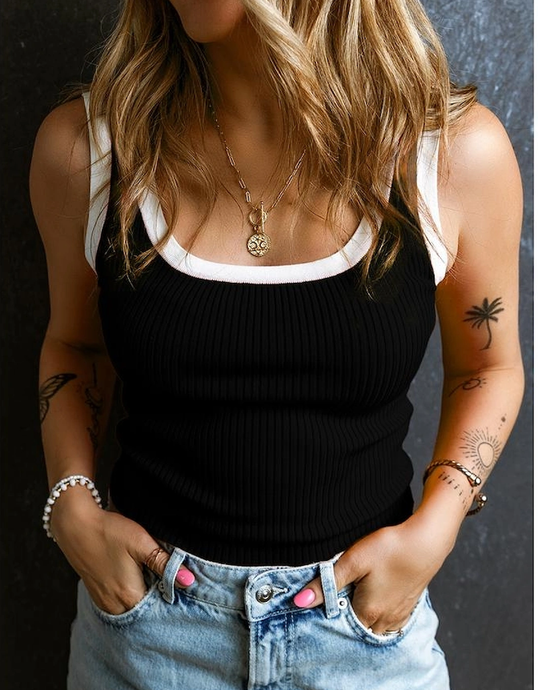 Black Colorblock Edge Ribbed Knit U Neck Tank Top