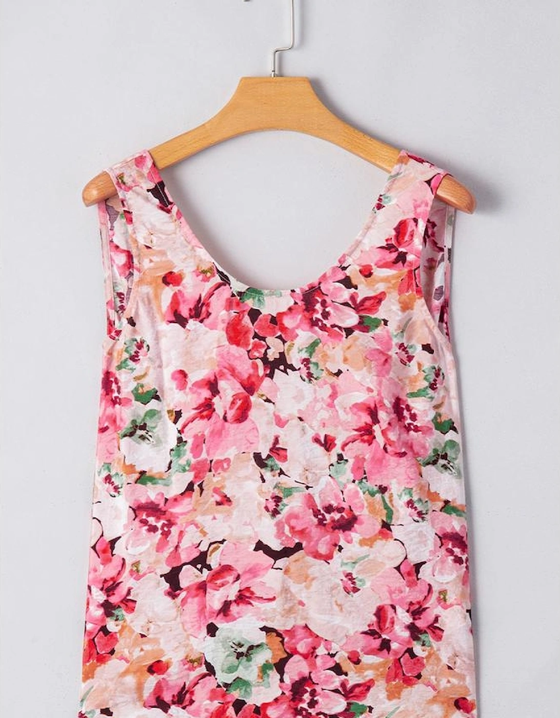 Pink Floral Round Neck Twisted Cut Out Back Tank Top