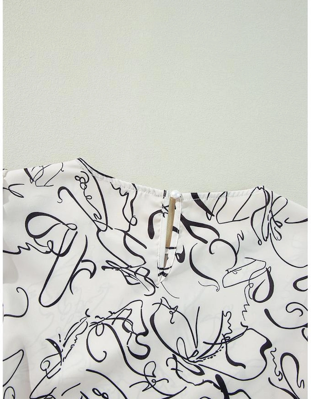 Beige Abstract Print Balloon Sleeve Crew Neck Blouse