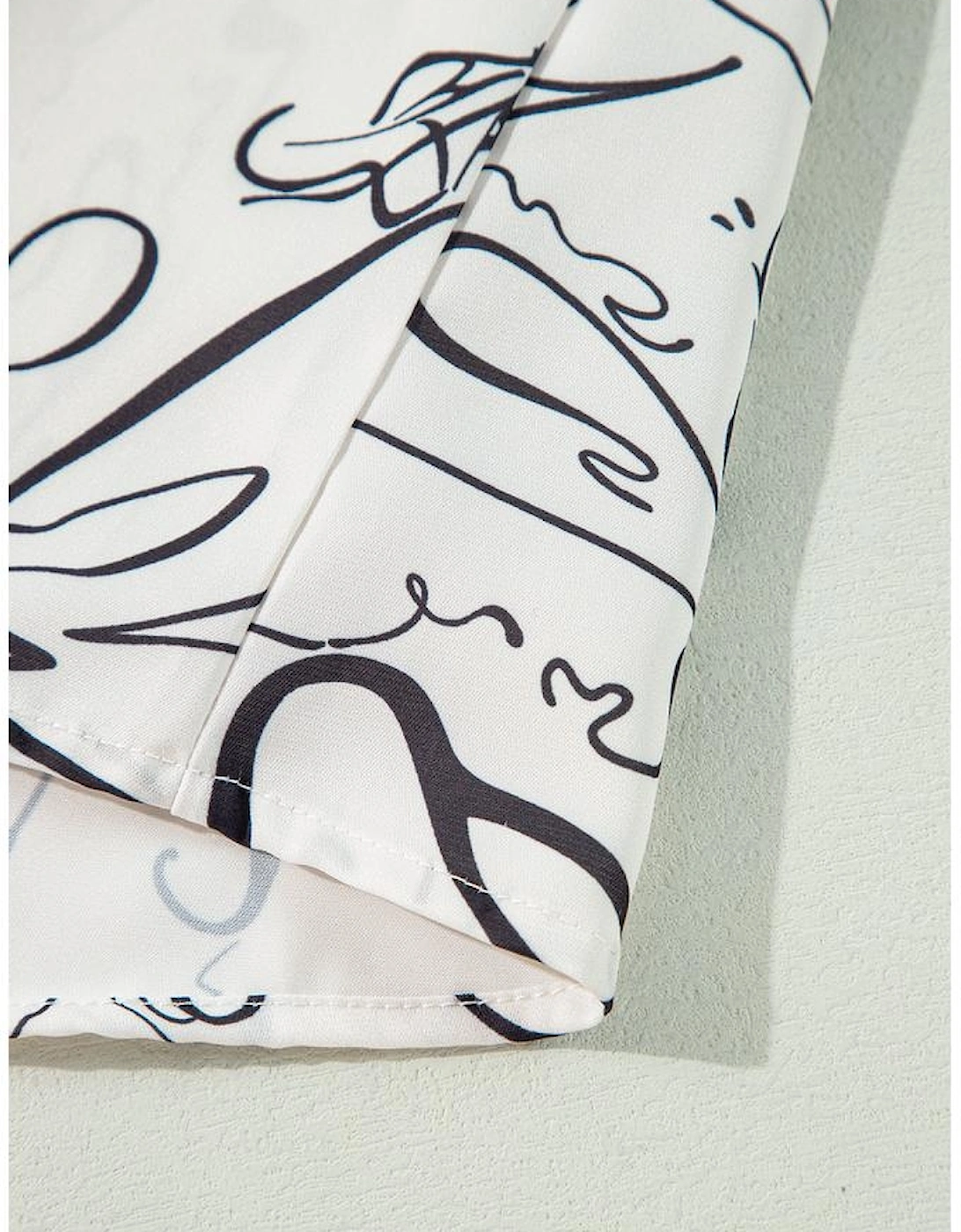 Beige Abstract Print Balloon Sleeve Crew Neck Blouse