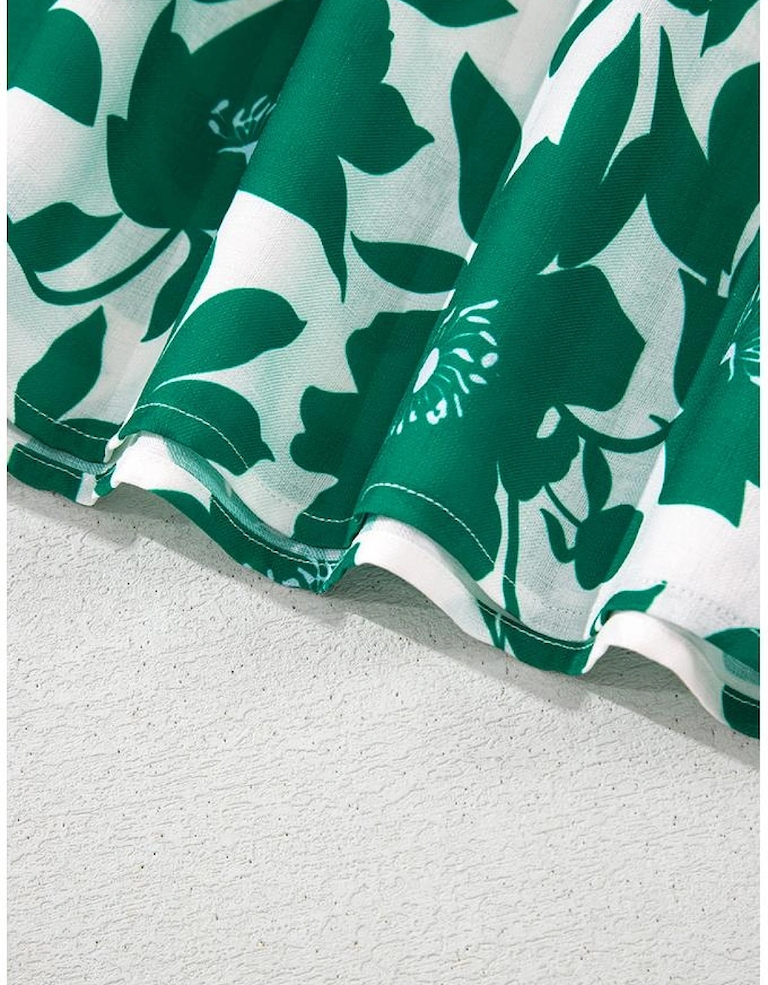 Green Floral Printed Ruffled Short Sleeve Round Neck Loose Blouse