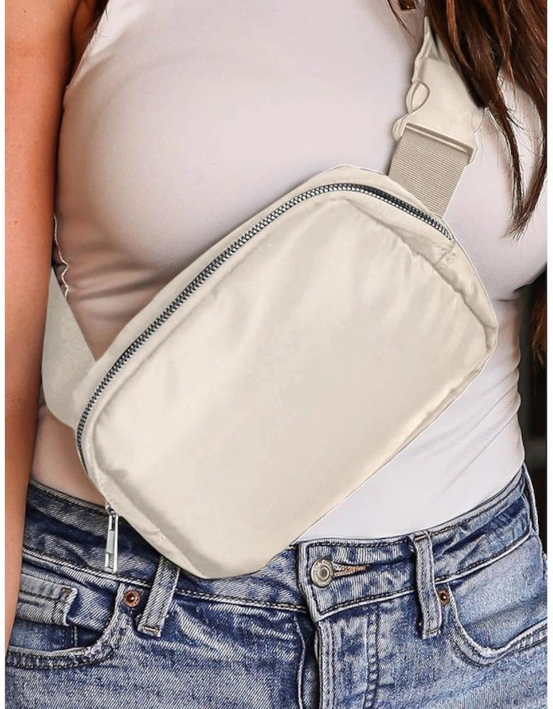 Casual Waterproof Zipped Crossbody Chest Bag 20*5*14cm