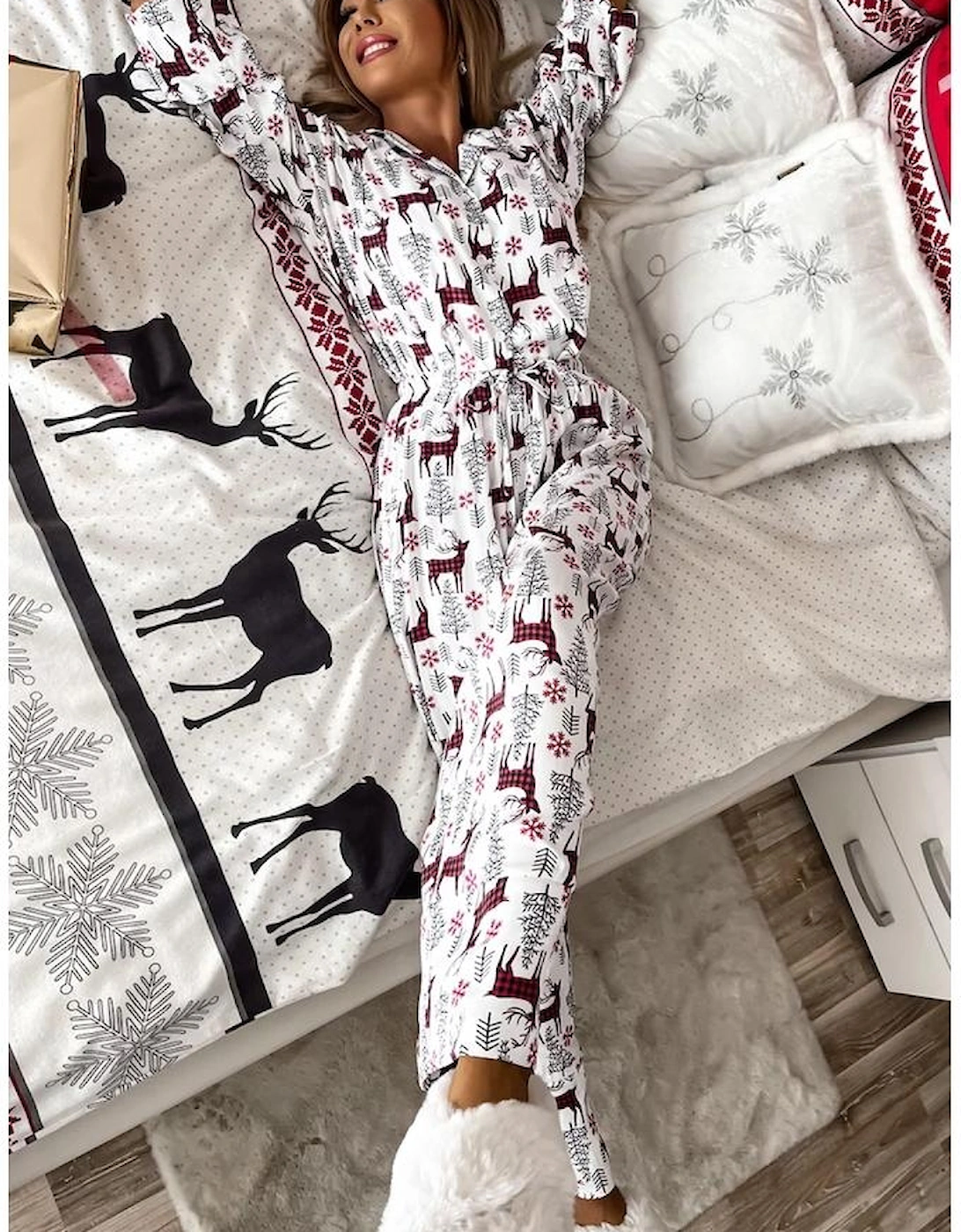 White Christmas Printed Shirt and Pants Pajama Set