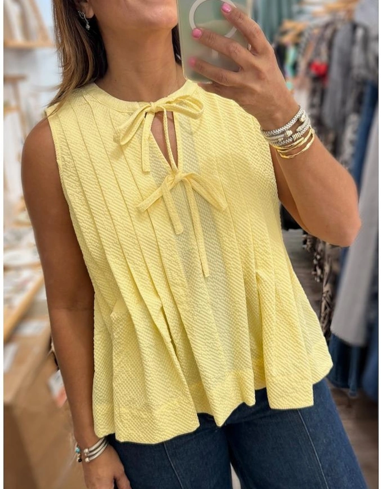 Yellow Cream Bow Tie Notched Neck Pleated Tank Top