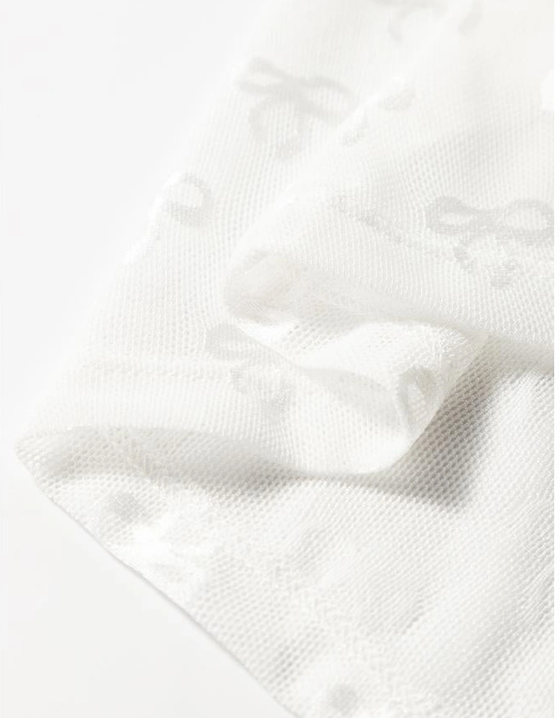 White Mesh Bow Pattern Long Sleeve Top