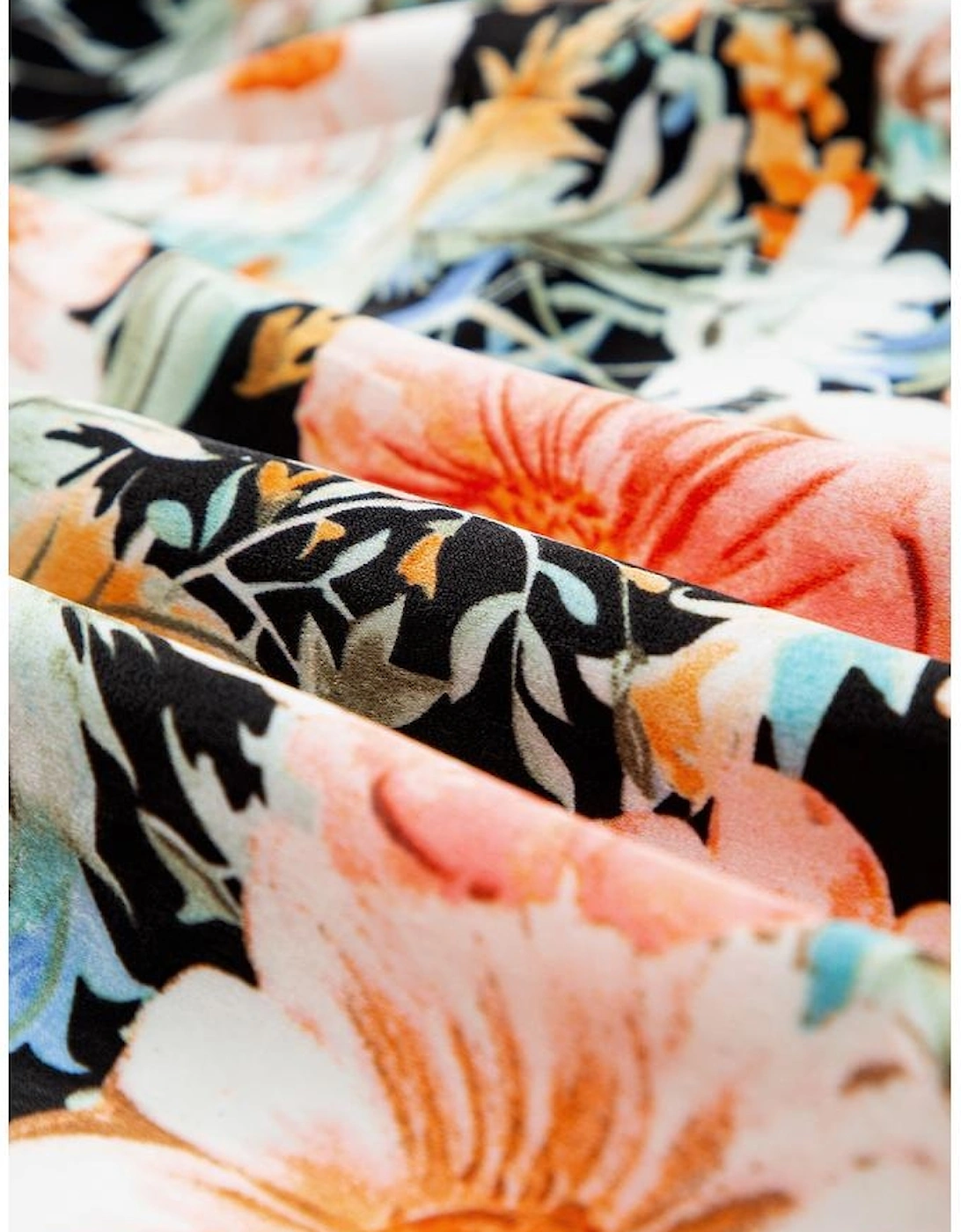 Black Boho Floral Print Knotted Halter Ruffled Maxi Dress