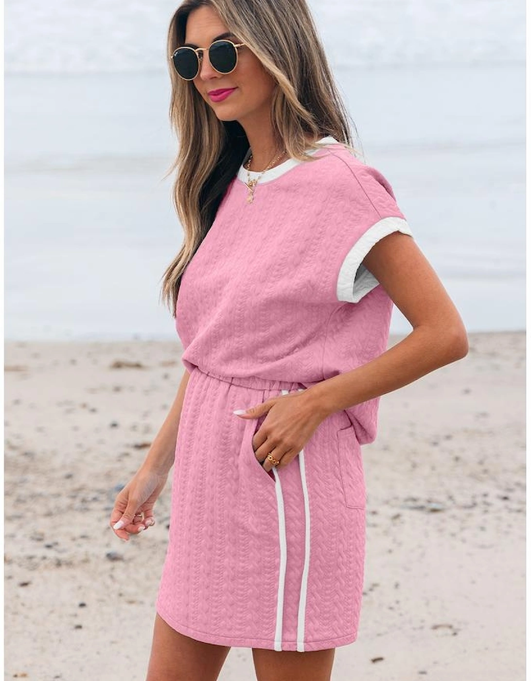 Pink Contrast Trim Textured Crewneck Tee and Pocketed Skirt Set