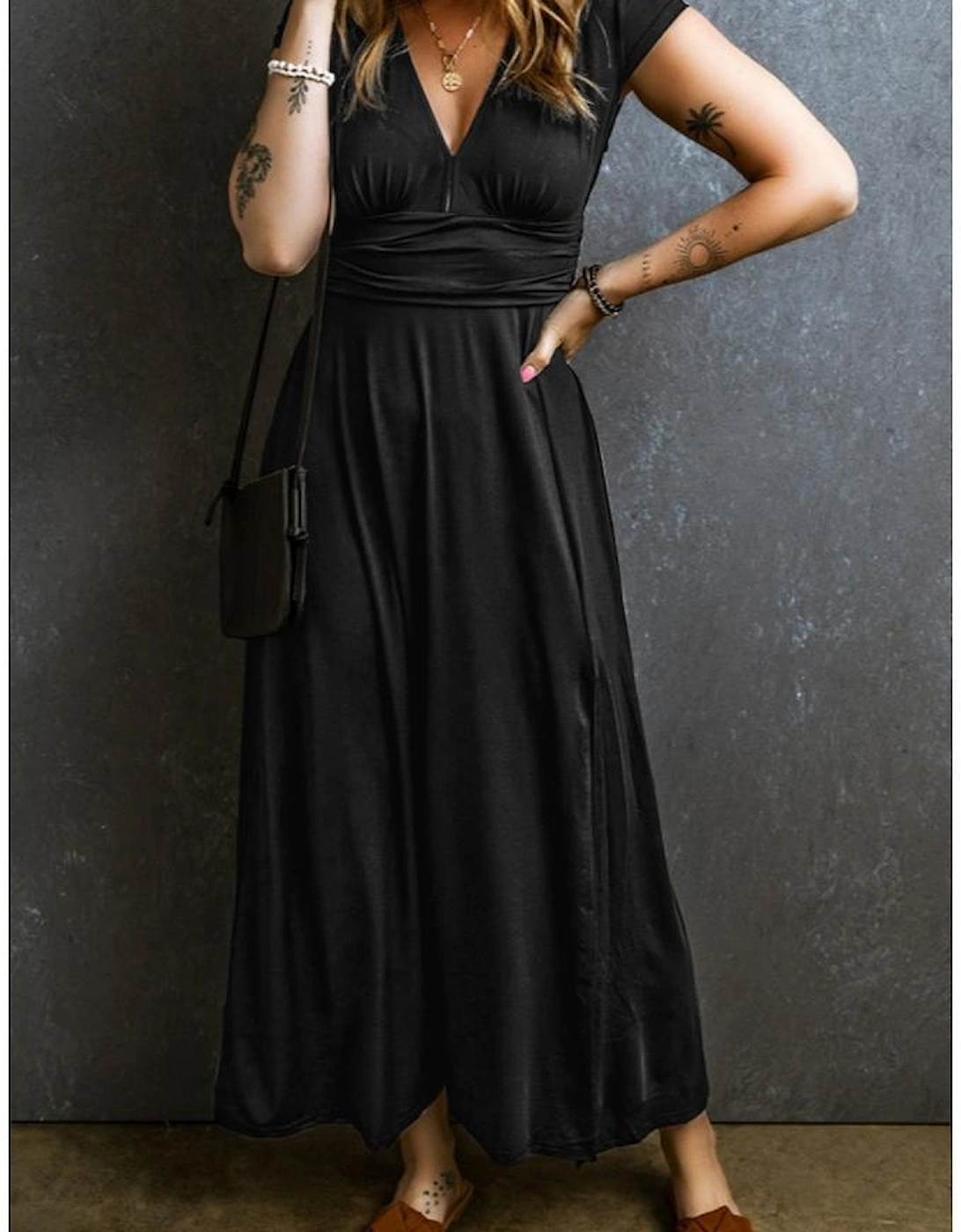 Black Short Sleeve Shirred High Waist V Neck Maxi Dress