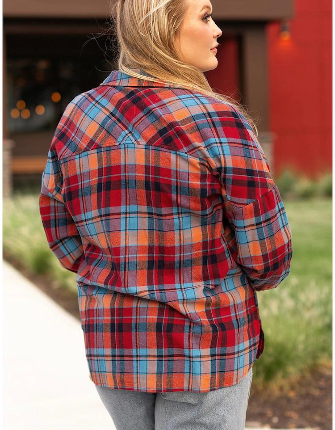 Red Plus Size Plaid Print Buttoned Shirt