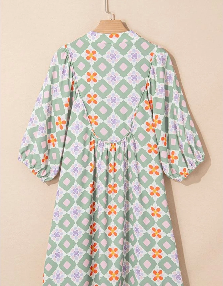 Green Geometric Floral Print 3/4 Sleeve Notched Neck Mini Dress