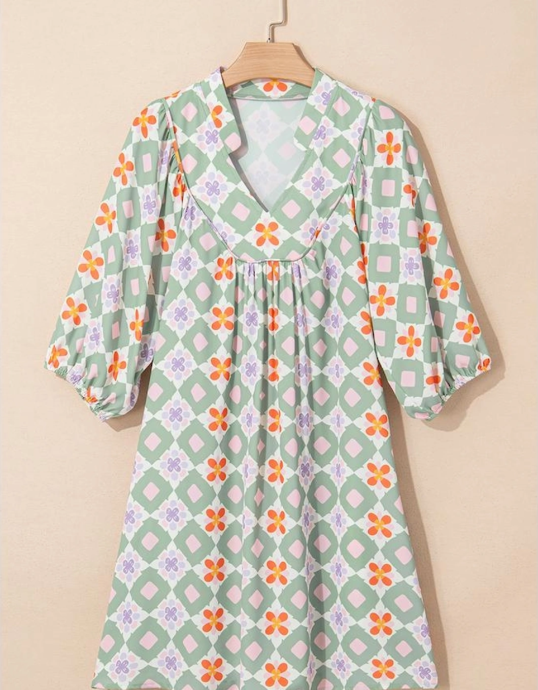 Green Geometric Floral Print 3/4 Sleeve Notched Neck Mini Dress