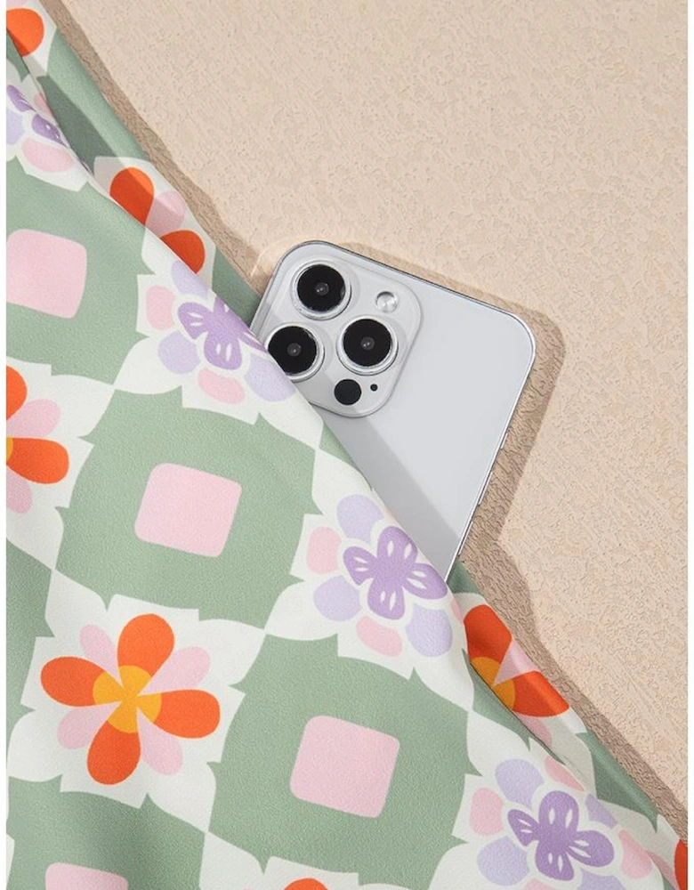 Green Geometric Floral Print 3/4 Sleeve Notched Neck Mini Dress