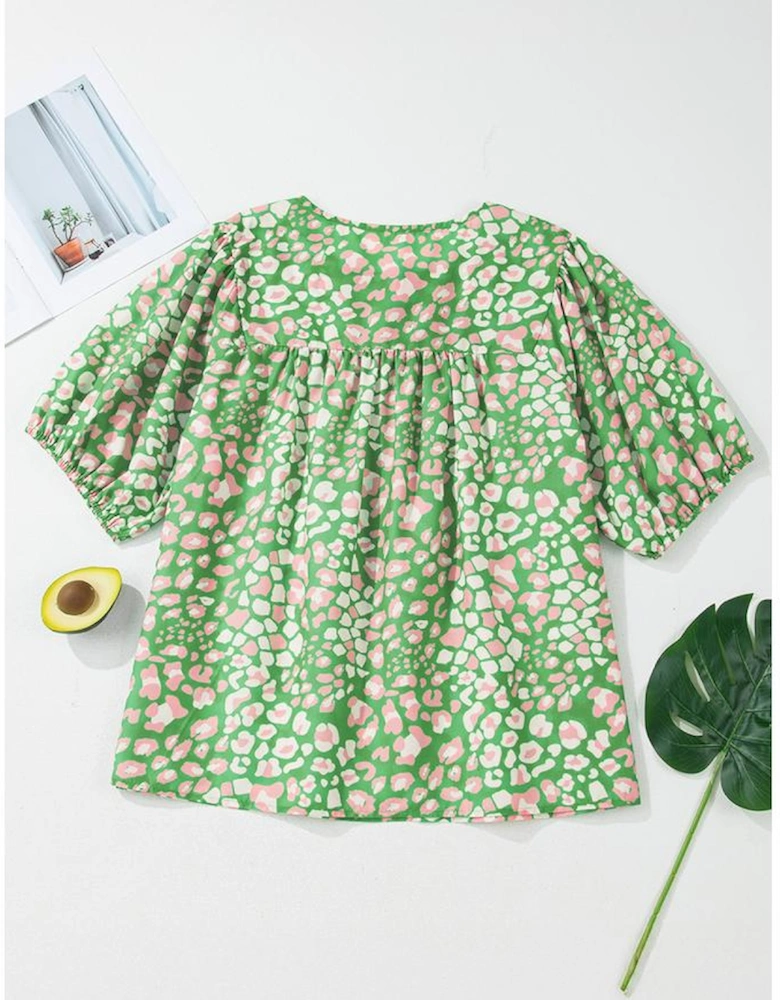 Green Plus Size Floral Tassel Tie Split Neck Puff Sleeve Blouse