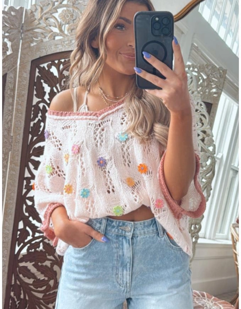 Delicacy Embroidered Flowers Colorblock Edge Hollowed Sweater