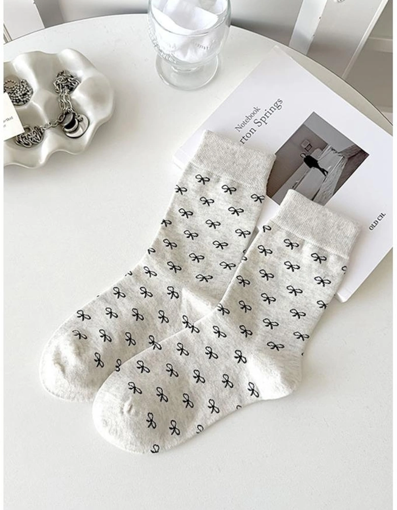 Azura Exchange White Bow Knots Ribbed Edge Crew Socks