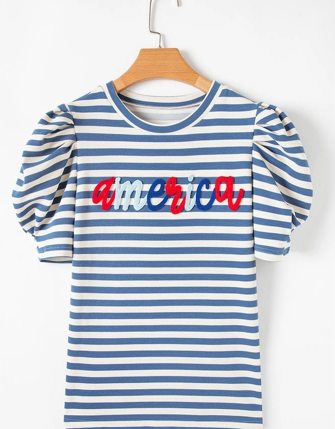 Blue Stripe America Cursive Graphic Puff Sleeve T-shirt