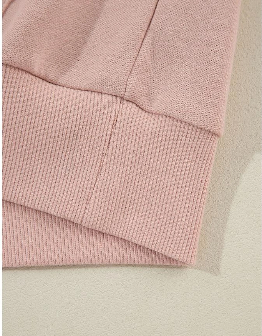 Fushia Solid Color Rivet Stud Raglan Sleeve Hoodie with Pocket