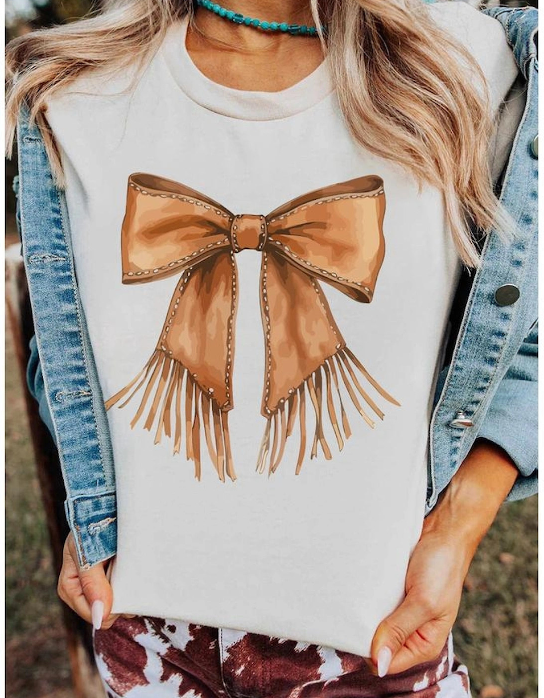 White Tassel Bowknot Print Round Neck Western Fashion T Shirt