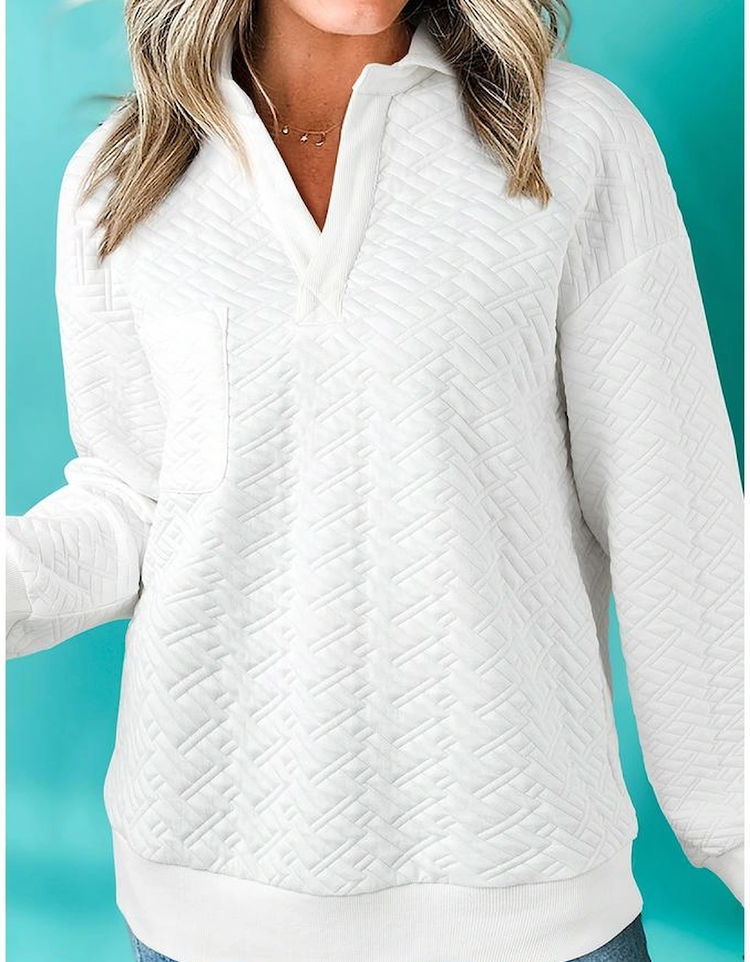 White Textured Pocketed Collared V Neck Pullover Sweatshirt