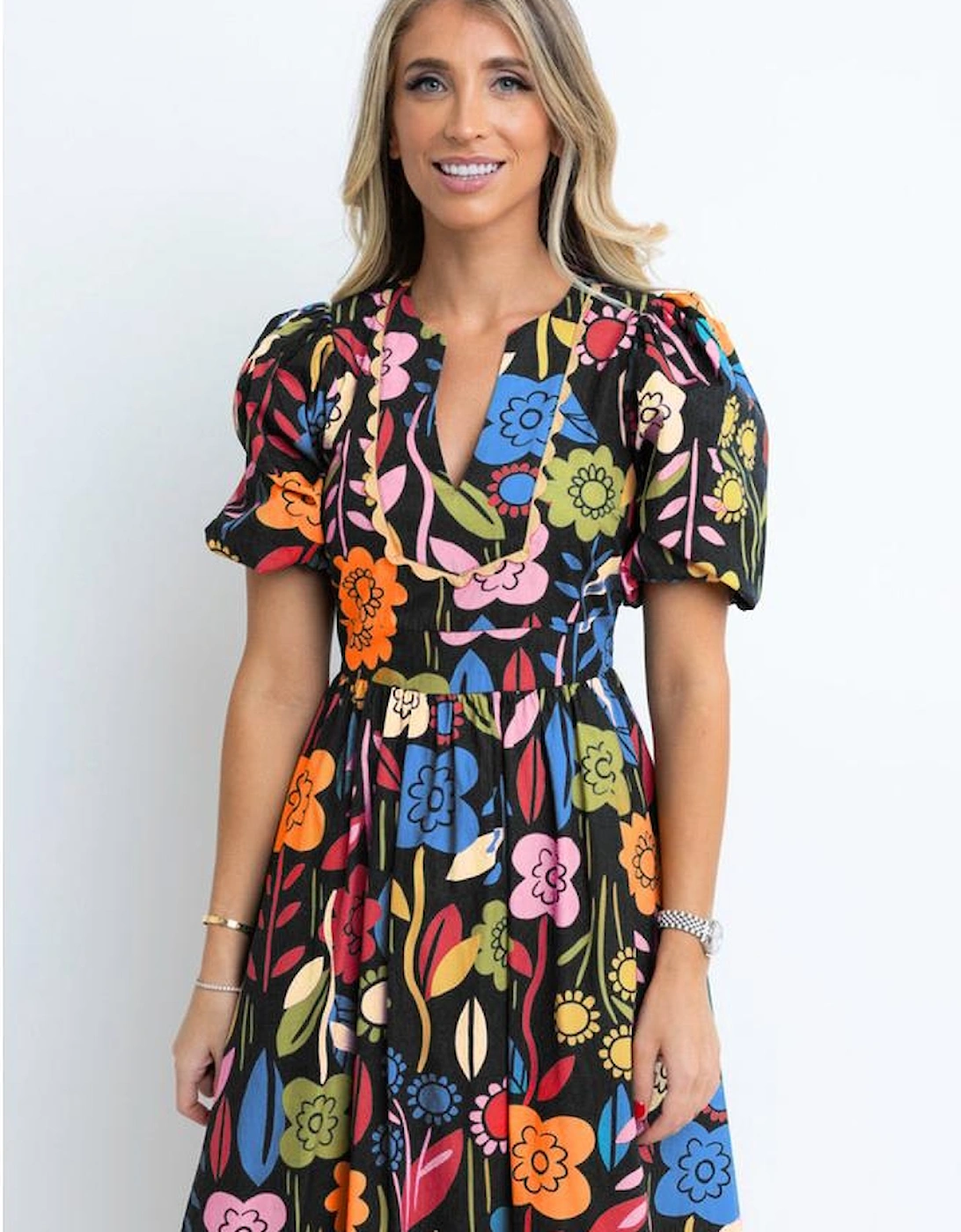 Black Retro Floral Printed Split Neck Maxi Dress
