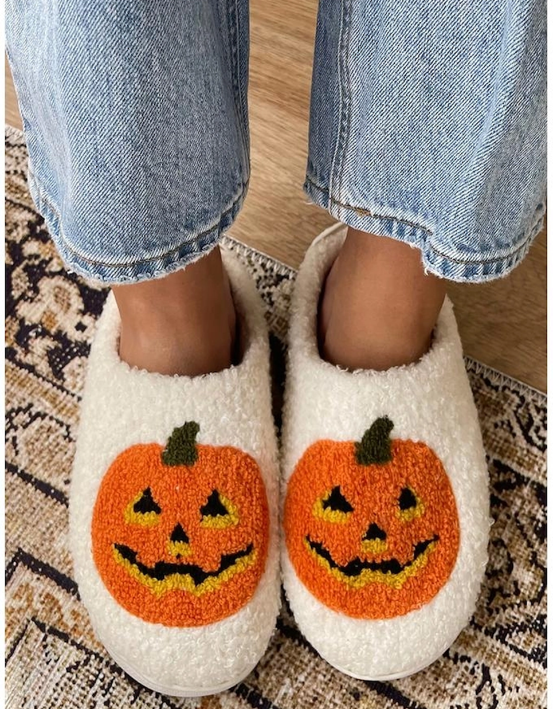 White Halloween Pumpkin Print Plush Slippers (Runs Small Size Up)
