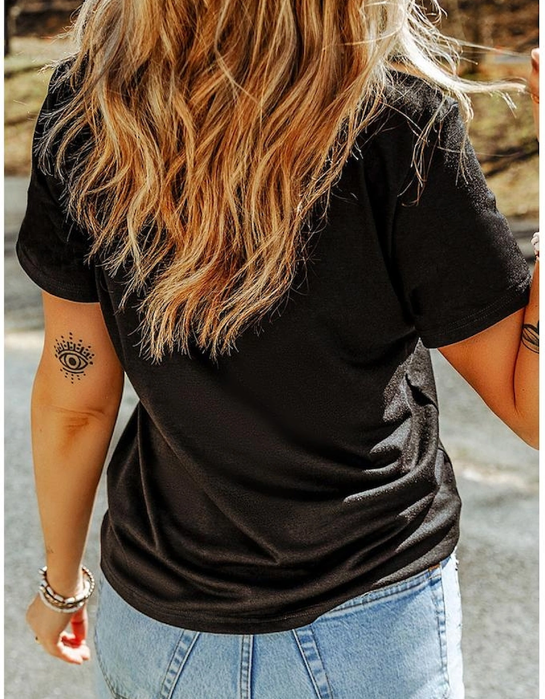 Black Sequin Heart Patched Pattern Crewneck Valentines Tee