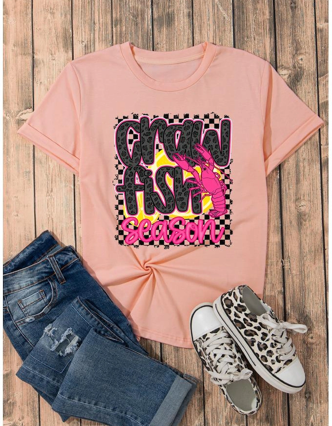 Pink Crawfish Season Graphic Casual Tee