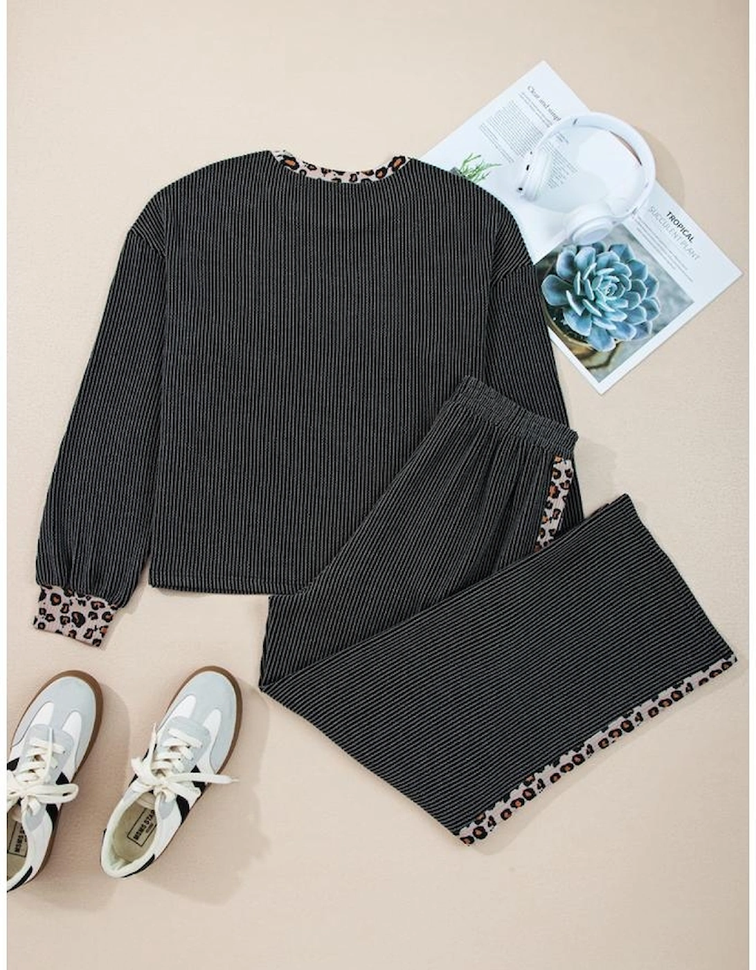 Carbon Grey Twisted Rib Texture Leopard Patchwork Detail 2pcs Pant Set