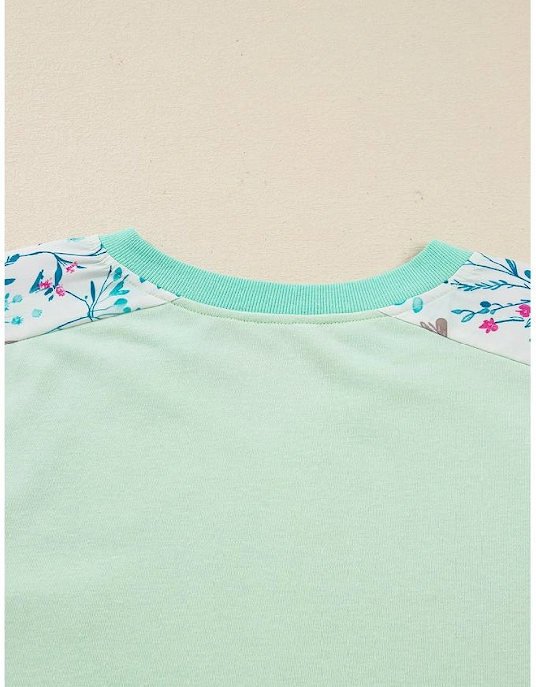 Green Color Block Floral Patchwork Long Sleeve Notched Neck Plus Size Top