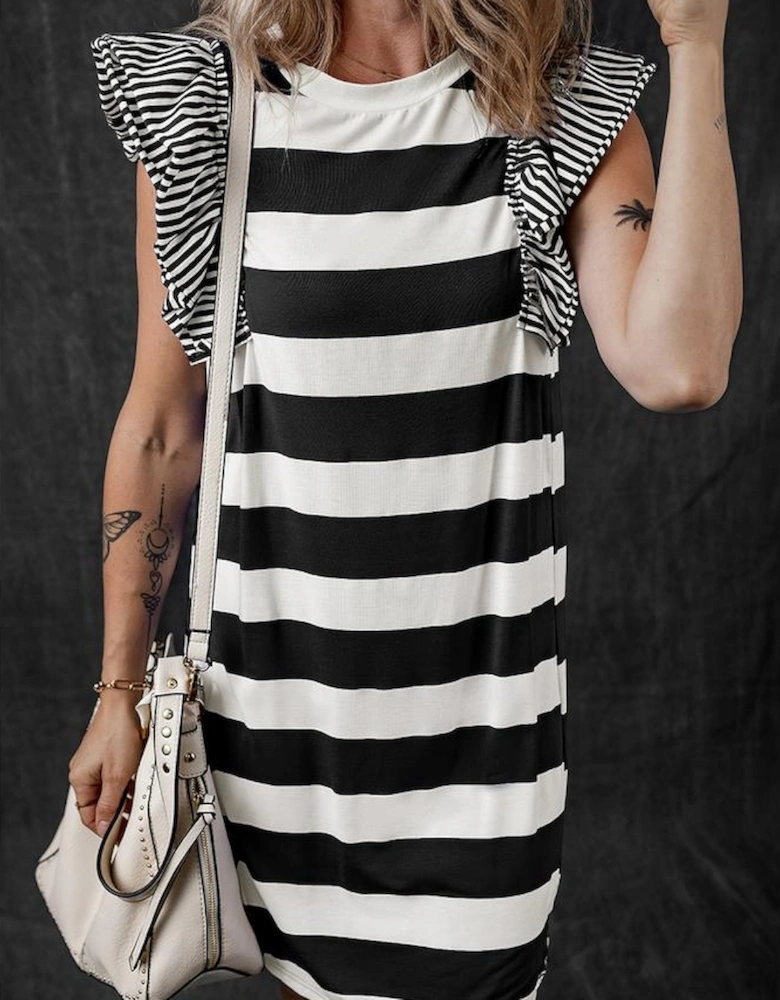 Black Stripe Contrast Ruffled Sleeve T-shirt Dress