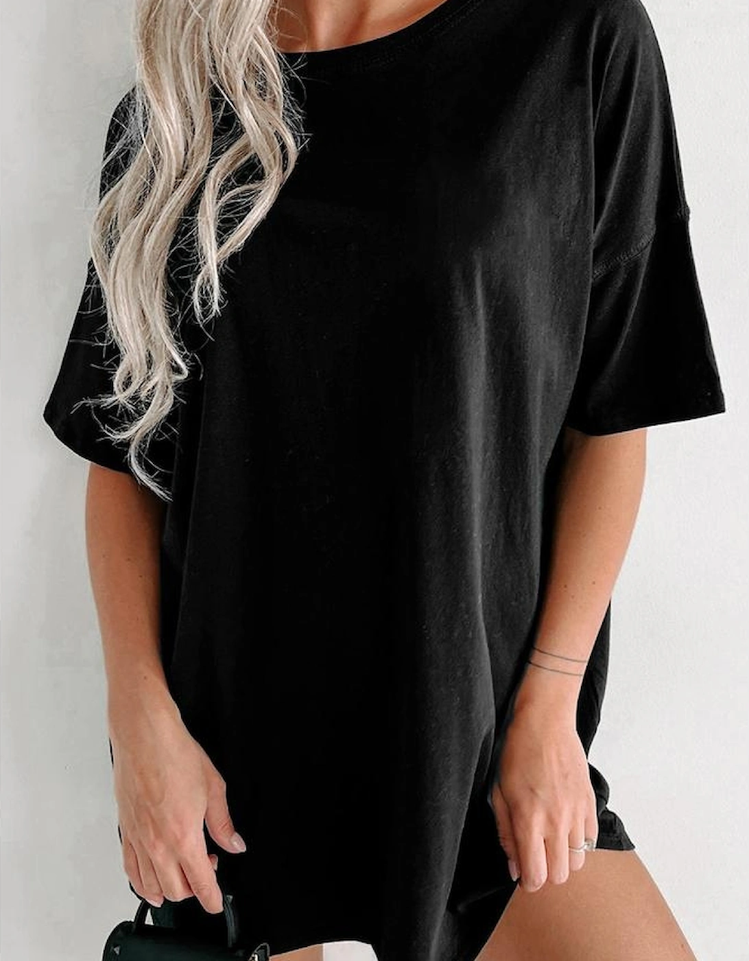 Black Solid Color Round Neck Basic Tunic T Shirt