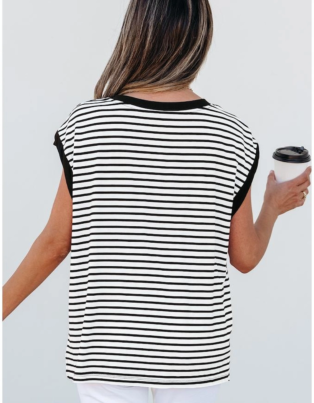 Black Stripe Sequined Lobster Patched Pocket Casual Tank Top