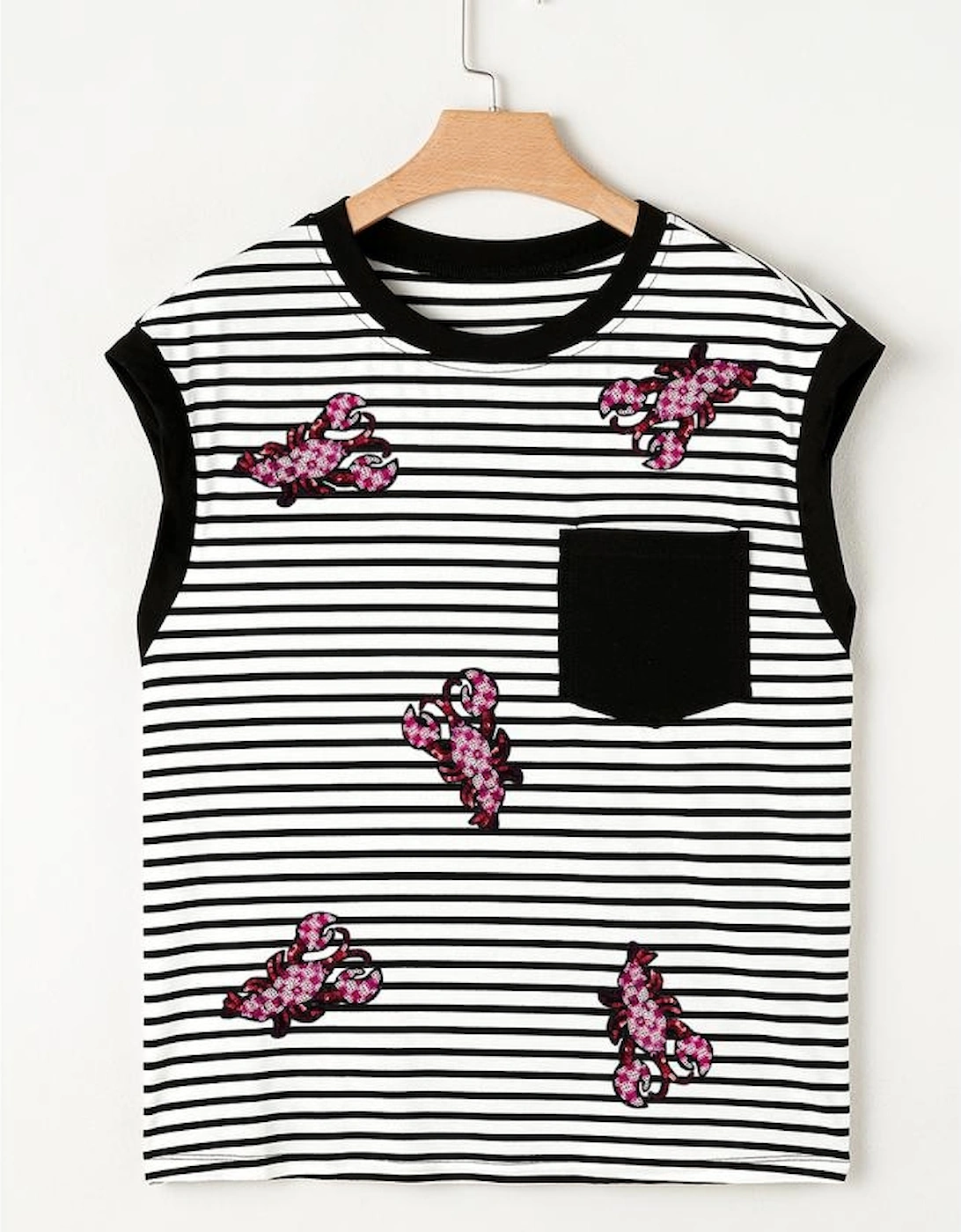 Black Stripe Sequined Lobster Patched Pocket Casual Tank Top