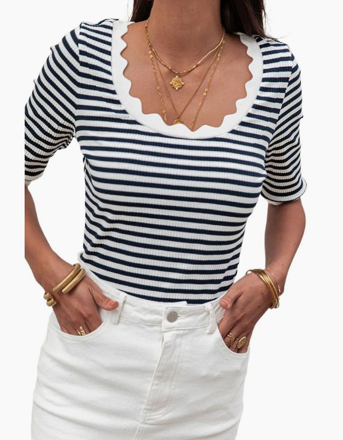 Black Striped Contrast Scallop Trim Half Sleeve T-shirt