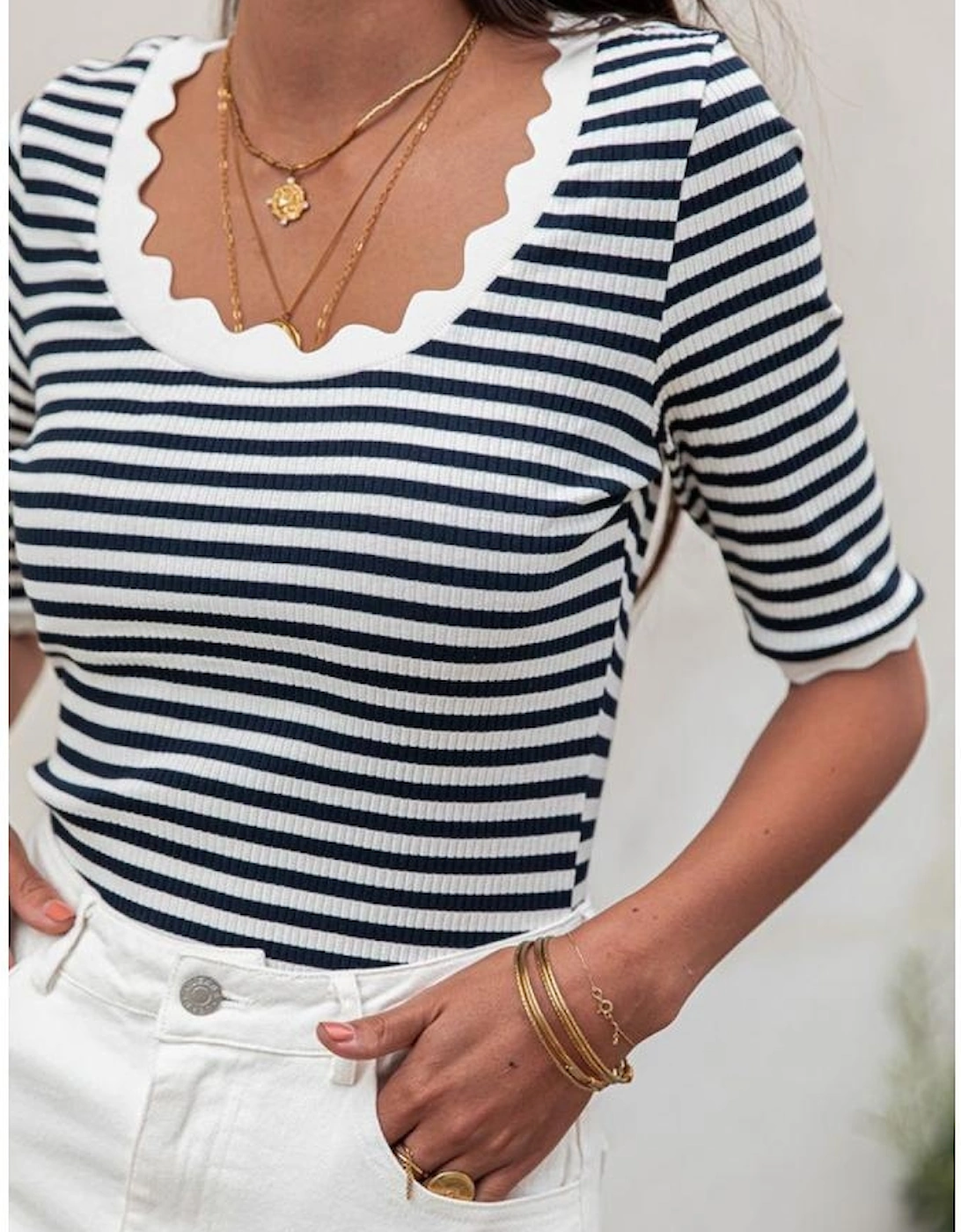 Black Striped Contrast Scallop Trim Half Sleeve T-shirt
