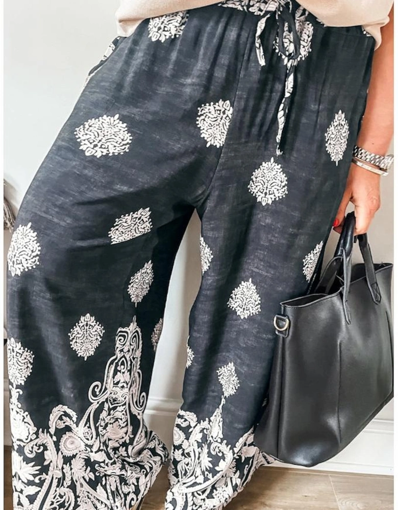 Azura Exchange Black Plus Size Geometric Ethnic Print Drawstring Wide Leg Pants