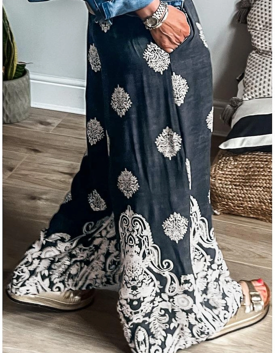 Azura Exchange Black Plus Size Geometric Ethnic Print Drawstring Wide Leg Pants