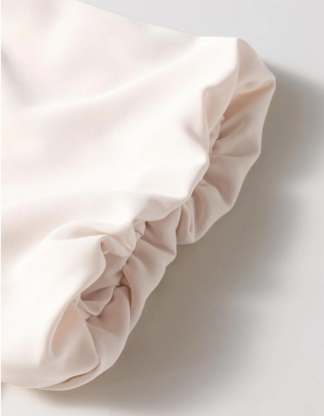 White Bow Tie Short Puff Sleeve Ruffle Hem Blouse