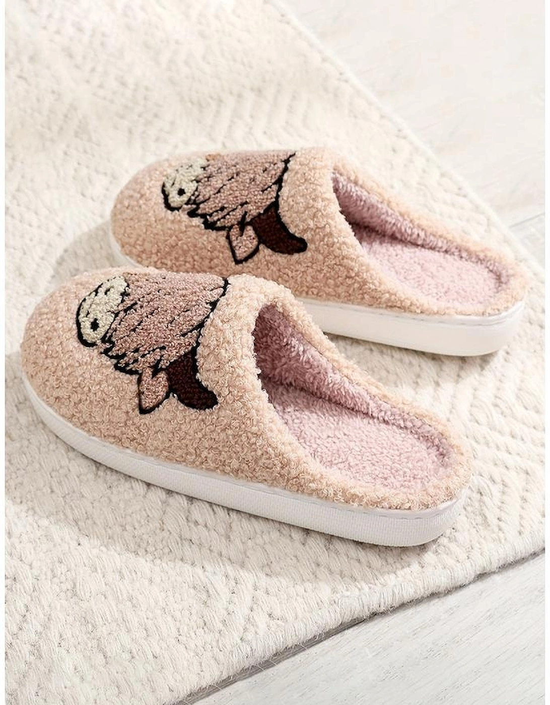 Parchment Cartoon Animal Plush Slippers