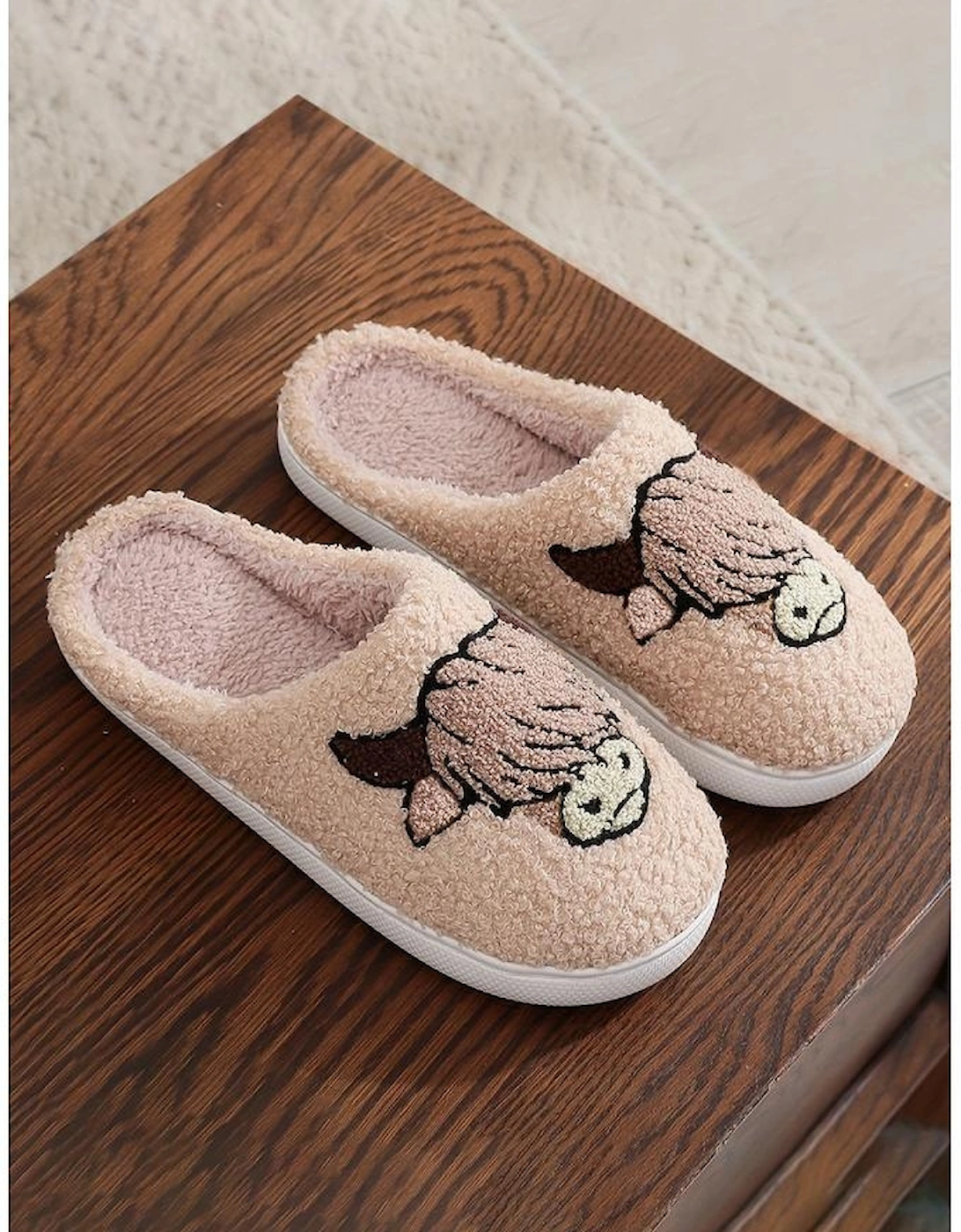 Parchment Cartoon Animal Plush Slippers
