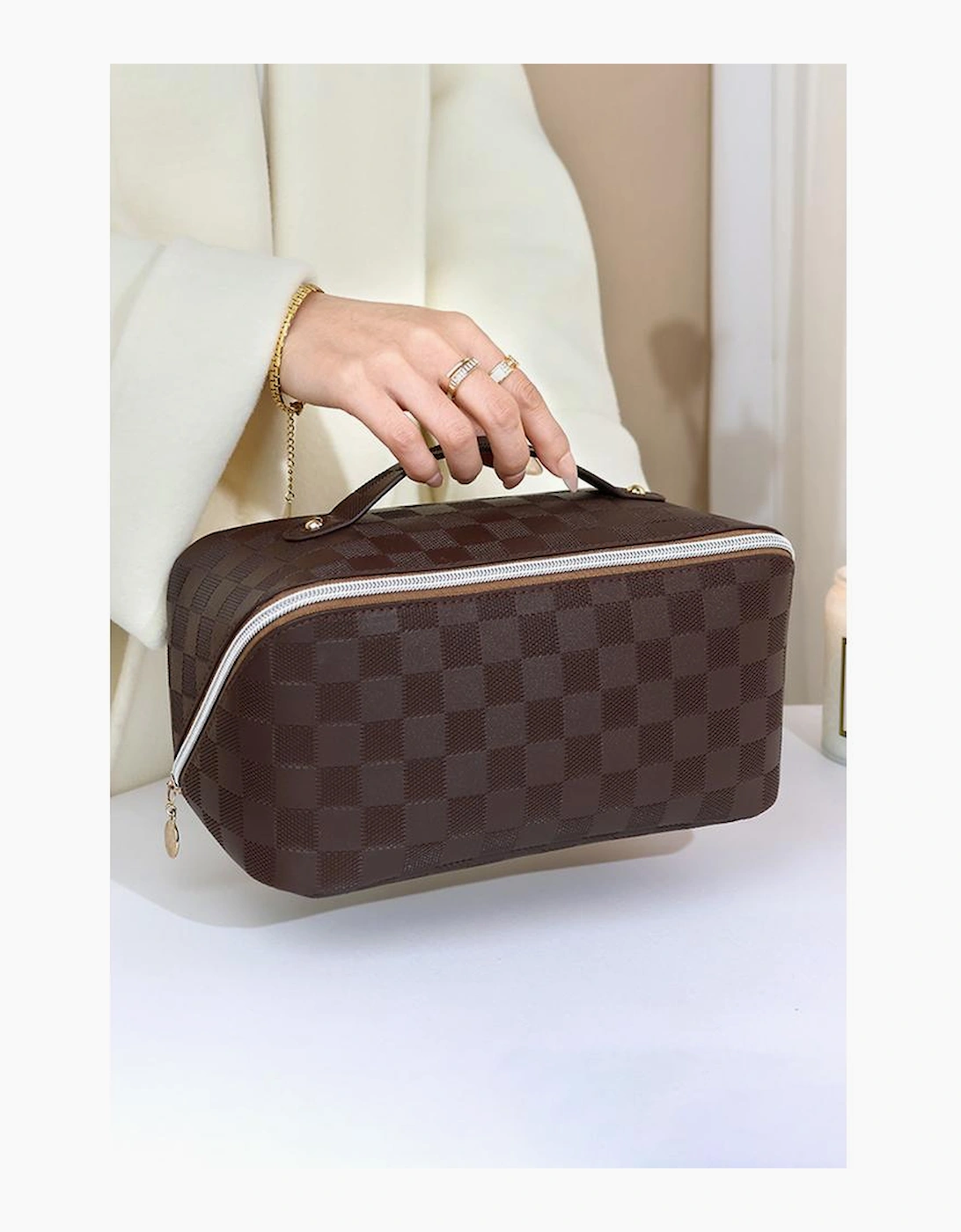 Chestnut Checkered Zipper Handle PU Leather Travel Makeup Bag